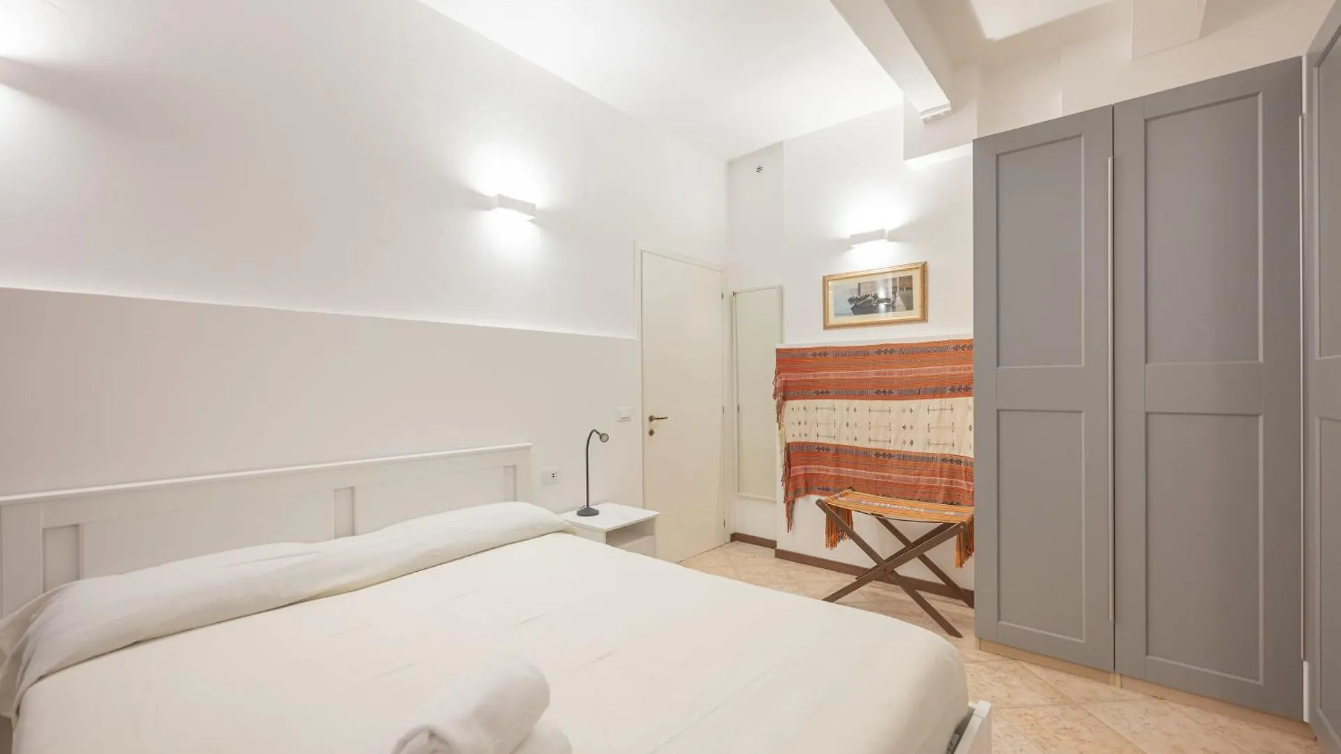 Casa Luna - 10 Min From Venice Train Station Italy