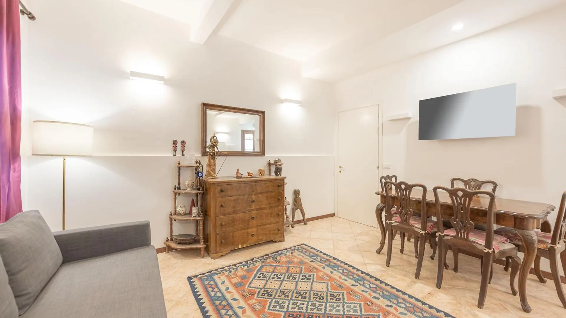 Casa Luna - 10 Min From Venice Train Station 0*,  Italy